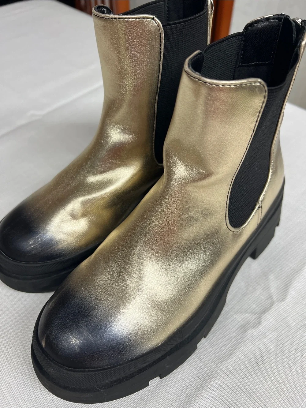 Steve Madden Gold and Black Chelsea Platform Boots for Kids